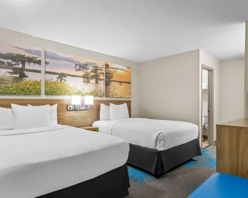 Days Inn by Wyndham Valdosta I-75 Hotels in Lowndes County