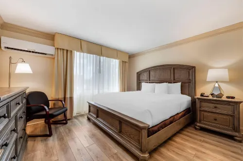 Clarion Hotel & Conference Center Toms River