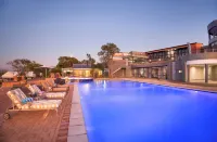 Angels View Hotel - Pools