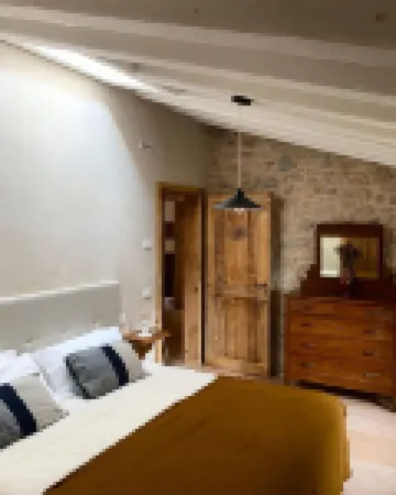 Il Mulino dei Veraghi the Mill at the Falls