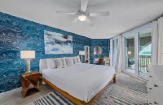 Lovely Ocean-view Condo With Pools, hot Tubs, Private W/d, & Central AC