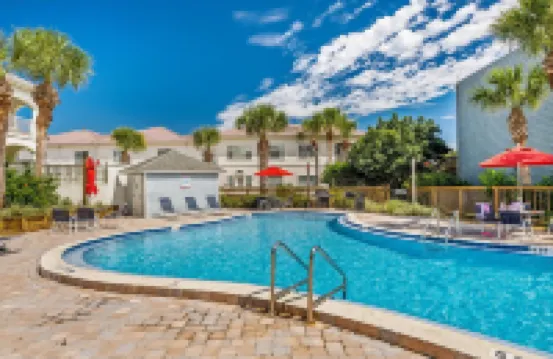 Lovely Ocean-view Condo With Pools, hot Tubs, Private W/d, & Central AC