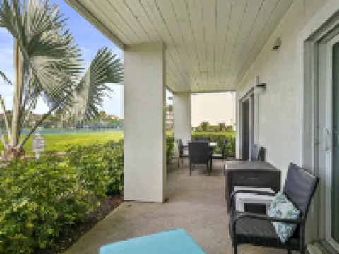 Garden-level Condo With Patio, 2 Pools, Gym, Tennis & Sauna - Steps to the Beach Hotels in Butler Beach