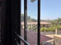 Hotel Lalit Inn Lonavala - Mountain view