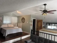 Loft Studio Apartment Hotels in Putnam County