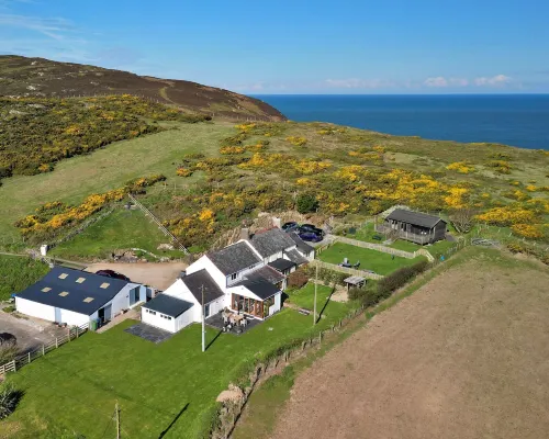 Coastal Retreat on Wales Path With Sea Views Hotels in Aberdaron