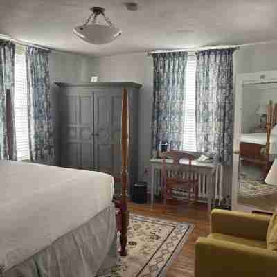Beekman Arms and Delamater Inn Rooms