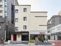 YONGIN HOTEL GRAY 美金附近的飯店