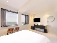 Busan Gwangalli W Hotel dekat Pertapaan Boriam