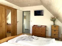 Fernblick: Chic, Colorful 2-Room Apartment with Balcony in a Top Location Directly on the Siel