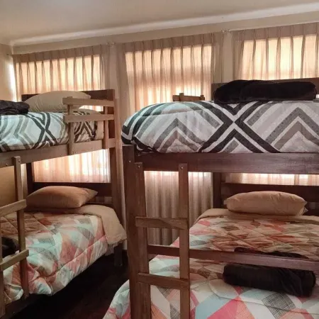 Santa Teresa Alley Hostel Отели в г. Сукре