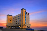 Taean Long Beach Family Hotel - ติดทะเล
