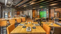 Cobblestone Hotel & Suites Hartford - Wifi