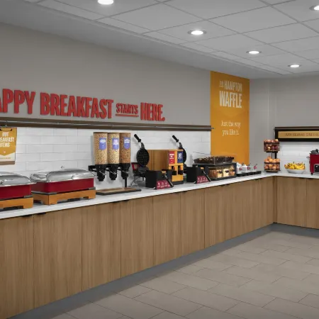 Hampton Inn & Suites Phoenix Glendale-Westgate