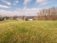 Scenic Getaway Near Bardstown & Bourbon Trail - Pet Friendly, Game Room, Deck