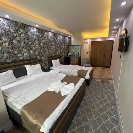 Van Elegrand Hotel