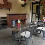 스위츠 롬보이 & 플라자