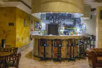 烏魯日魯丁萊爾酒店 - 酒吧