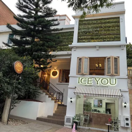 Leclerc Hotel Boutique Cali Granada