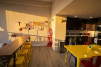 Capital Metro Stay - Condos