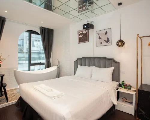 Luma Boutique Hotel Hotels near Lenin Statue
