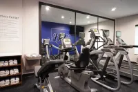 Holiday Inn Express & Suites Alexandria