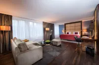 Hotel Palace Berlin - Flughafentransfer
