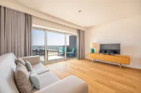GuestReady - Beachfront Naufrago's Retreat 2