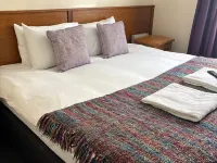 Rooms At 95 Long Street Hotels in Atherstone