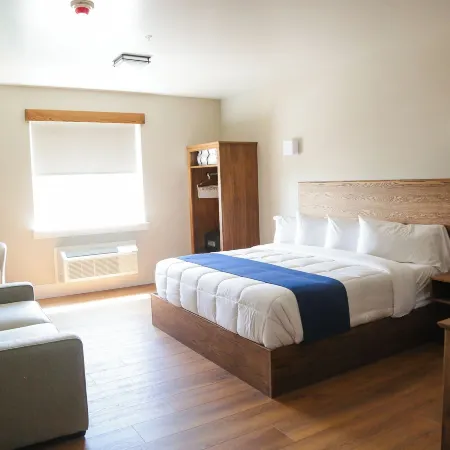Splash Canyon Hotel