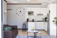 Luxurious Private Apartment with Pool Near Cape Town - 3-Star