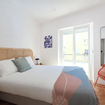 Belem Light Filled Apt with Patio, by TimeCooler Отели рядом с достопримечательностью «Башня Торре-де-Белен»