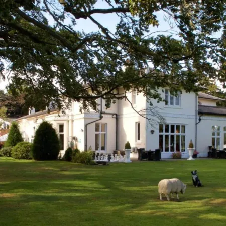 Wrexham Llyndir Hotel by Belvilla