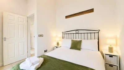 Foxglove - 2 Bed Cottage - Red Forest Retreats Hotels in 