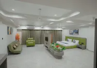 Hotel Kesharinandan - 2-Star