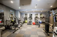 Parkside Hotel & Apartments - Gym