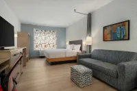 Home2 Suites by Hilton Burlington - 3-Star