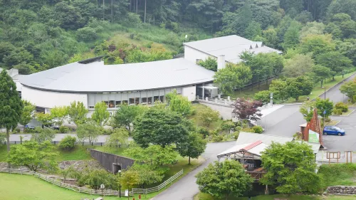 Higashiyama Onsen Maple Plaza