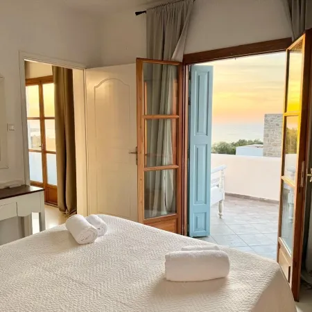 Eight Dimensions Capari Suites Elafonisos