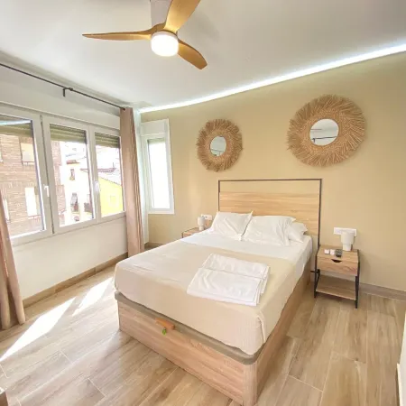 Grampy Boutique Hostal - Zaragoza Centro