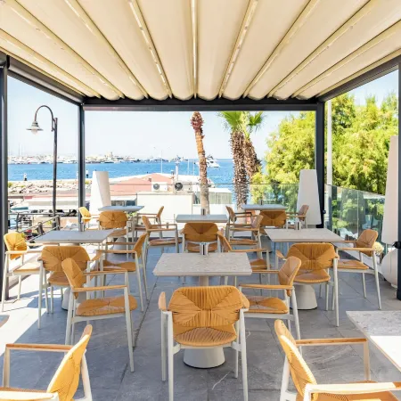 Casa Colore Boutique House Отели рядом с достопримечательностью «Пляж Гундоган»