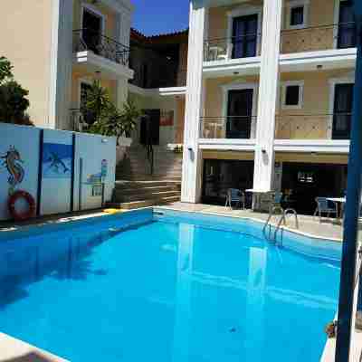 Renia Studios Standard Studio Overlooking the Swimming Pool Fitness & Recreational Facilities