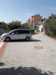 Charming Palit Kroatien Holiday House with Garden - parking