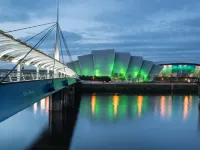 Holiday Inn Express GLASGOW - CITY CTR THEATRELAND by IHG Hotel berhampiran Galeri Buchanan