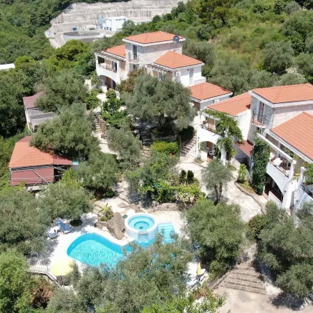 Resort "Maslinjak"