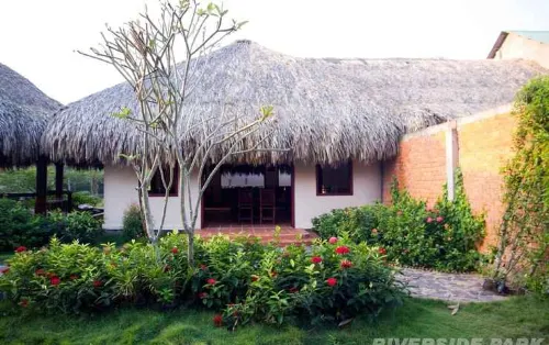 Riverside Park Eco Resort - Pool