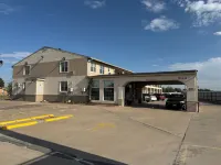 Villa West Inn - Motels