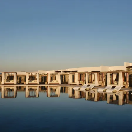 Orosea, Paros, Autograph Collection
