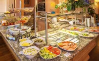 Strandhotel Monbijou Gmbh Garni - breakfast