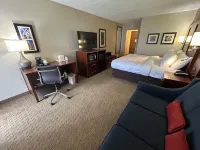 Best Western Rochelle Inn  Suites near DeKalb - Spa